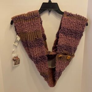 New simply noelle‎ purple pink scarf 3 buttons defect